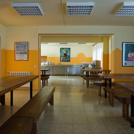 Alberg Escola De Piraguisme De Sort Ngoại thất bức ảnh