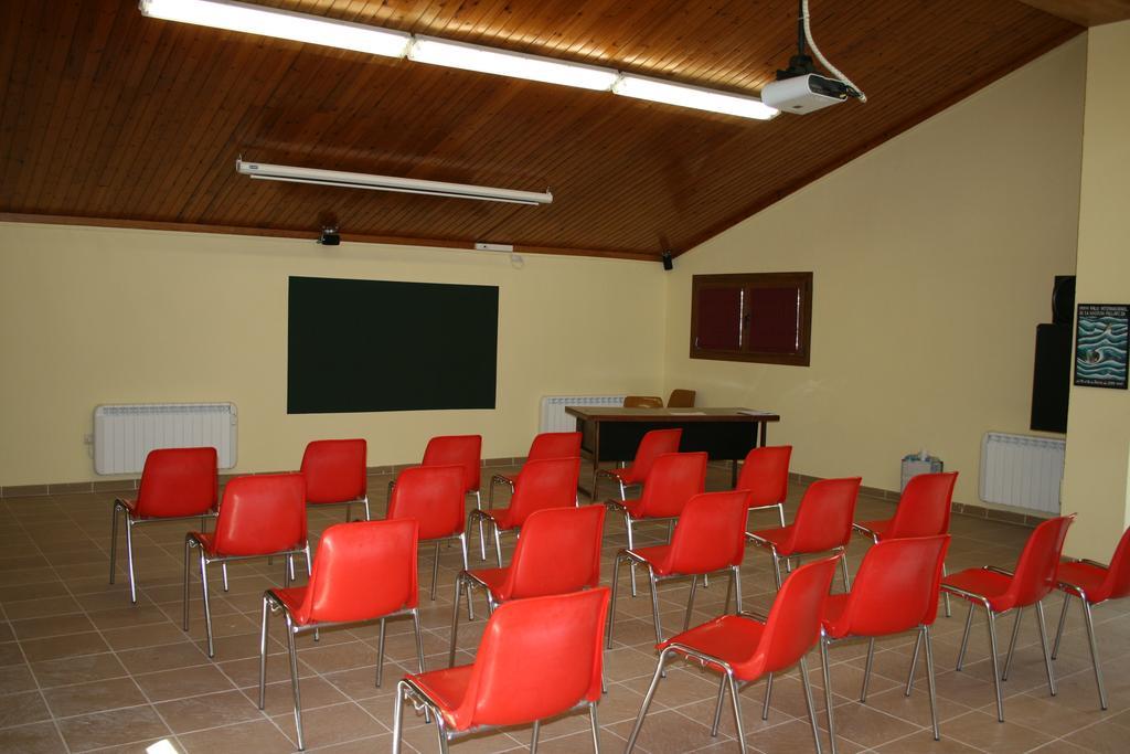 Alberg Escola De Piraguisme De Sort Ngoại thất bức ảnh